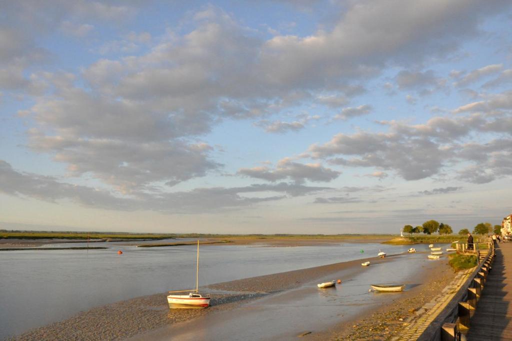 Hotel Du Port Et Des Bains Saint-Valéry-sur-Somme Ngoại thất bức ảnh